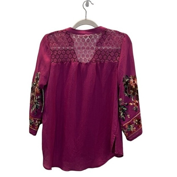 Fig and Flower Magenta Purple Embroidered Lace Yoke Blouse Small NWT Boho Hippie - Picture 2 of 8